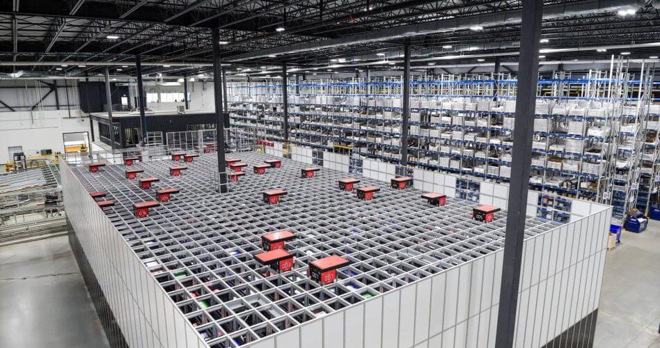 Warehouse_UC_Leftl03